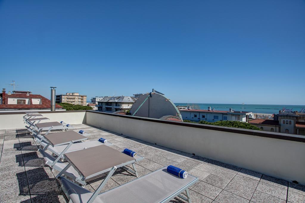 Hotel Zeus Cesenatico Esterno foto