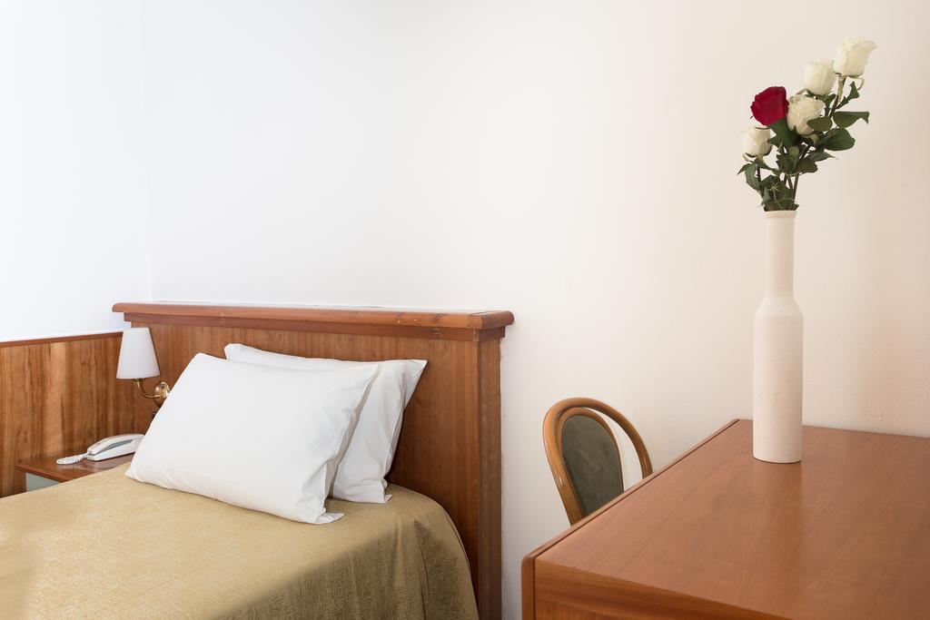 Hotel Zeus Cesenatico Esterno foto